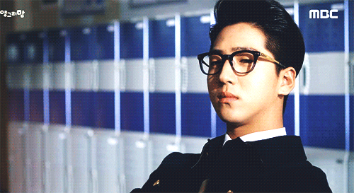 gong yoo GIF