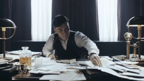 Cillian Murphy (Tommy Shelby) Tossing Papers
