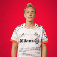 Football Soccer GIF by FC Bayern Women