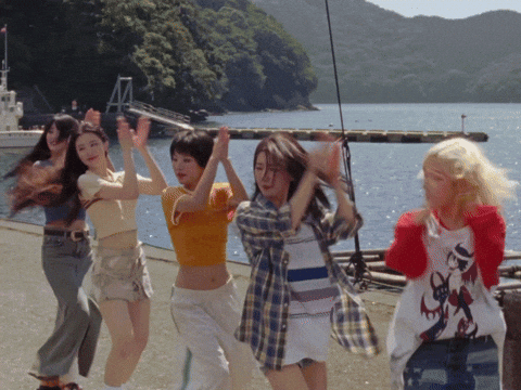 Gidle GIF