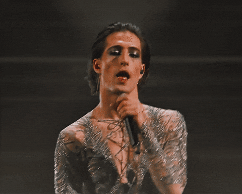 giphy.gif