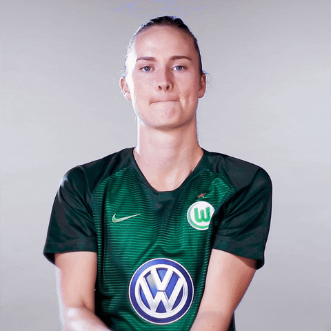 throwing champions league GIF by VfL Wolfsburg
