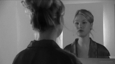 julia stiles horror GIF