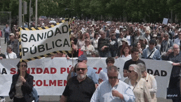 Thousands March in Madrid to Preserve Public Healthcare