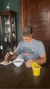 Cereal Coors GIF by Leo33