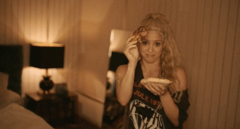 me enamore GIF by Shakira