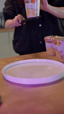 Instant Noodles Cup Noodle GIF by Indomie Türkiye