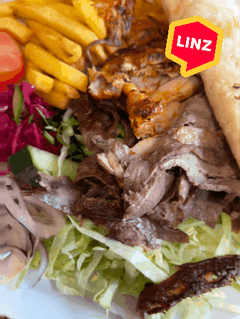 Chicken Wow GIF by Linz News