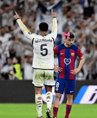 Varcelona Pedri GIF