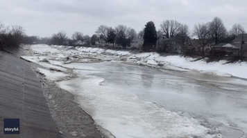 Ice Jam Crashes Into Bridge in Buffalo, New York