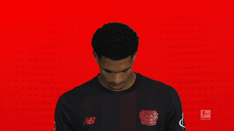 Look Up Bayer Leverkusen GIF by Bundesliga