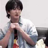 邱鋒澤 GIF