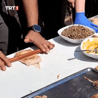 Eat Pita Bread GIF by TRT