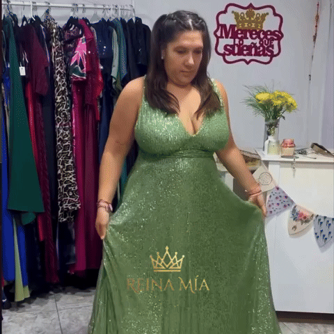 Vestido Mil Formas Cherry de lentejuelas en movimiento