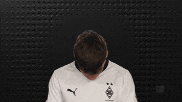 Look Up Borussia Moenchengladbach GIF by Bundesliga