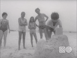 Making Beach Day GIF by Beeld & Geluid