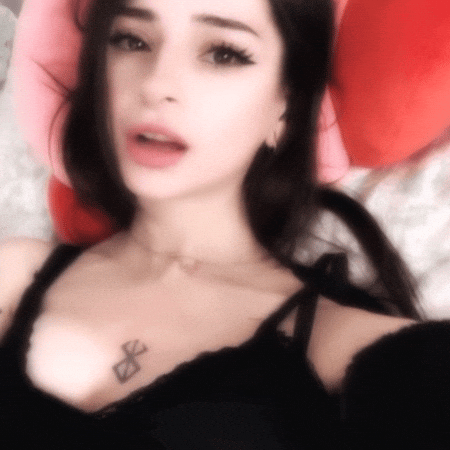 Cute Girl Wtf GIF