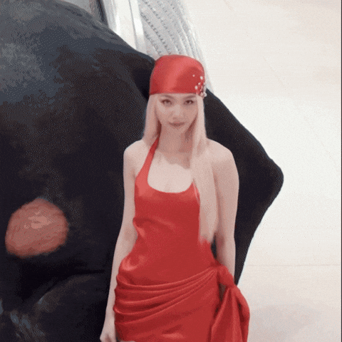 Orm Gentlemonster GIF