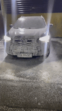 uzsb2 tracker GIF