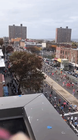 Runners Dash Through Brooklyn During New York's TCS Marathon