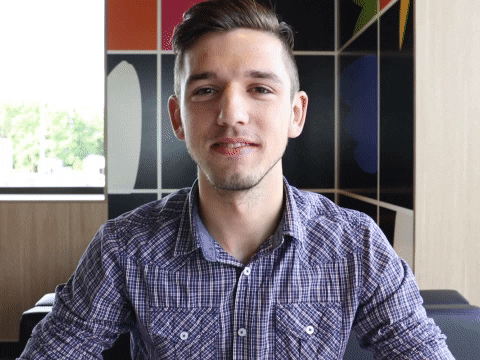 share wink GIF by McDonald's CZ/SK