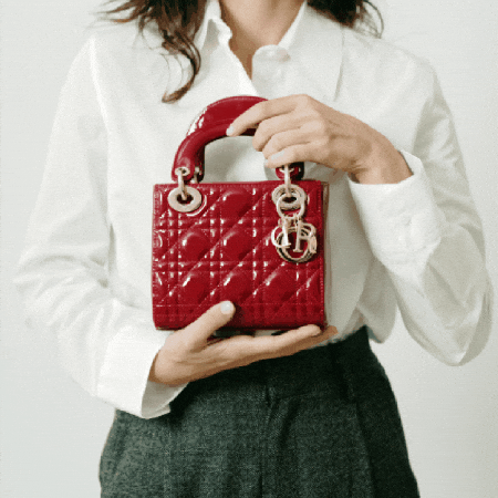 kurated-luxury giphygifmaker giphyattribution kurated luxury GIF