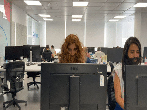 fintonic giphyupload office skull bored GIF