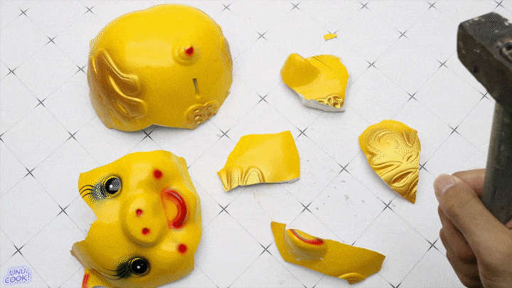 Gold Bar Pig GIF by Cookingfunny