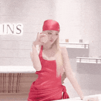 Orm Gentlemonster GIF