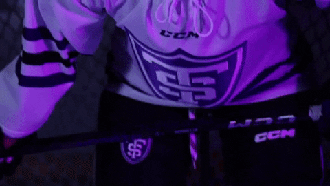 Closeup GIF by Tommie Athletics
