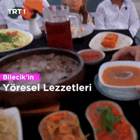 Hungry Dinner Table GIF by TRT