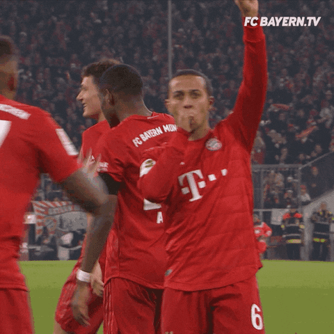 High Five Champions League GIF by FC Bayern Munich