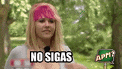 No Sigas GIF by Alguna Pregunta Més?