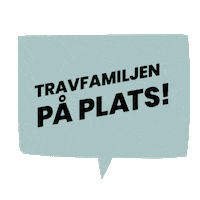 Travfamiljen travfamiljen bymeanddizain travfamiljen pa plats Sticker