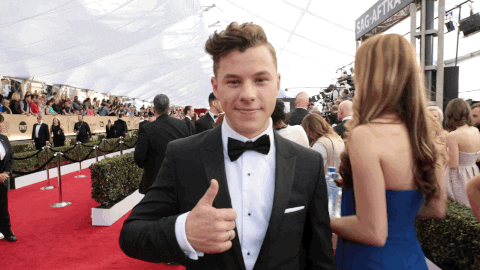 Red Carpet Thumbs Up GIF by SAG Awards
