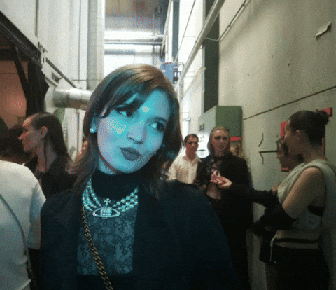 k4mera giphyupload GIF