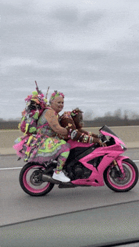 Trending Aura GIF by Darwin