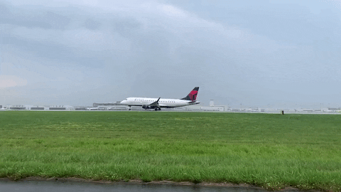 Landing Slow Motion GIF by John Glenn Columbus International Airport