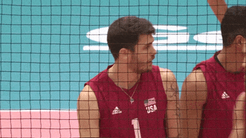 Usa Wait GIF by Volleyball World