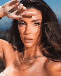 Cata Vallejos GIF