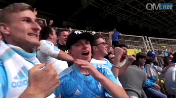 om_officiel  GIF