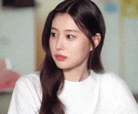 Izone Hyewon GIF