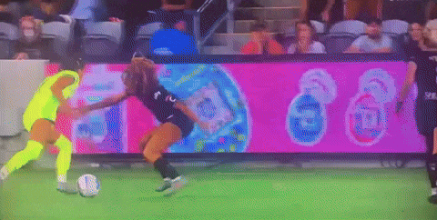 Savage0ffTheTopRope washington spirit croix bethune croix did em dirty GIF