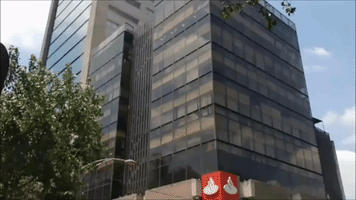 Earthquake Sways Bank Building Back and Forth