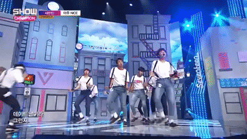 kpop k-pop seventeen k pop GIF