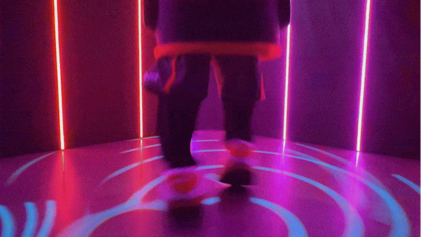 Baggy GIF by basic-fit