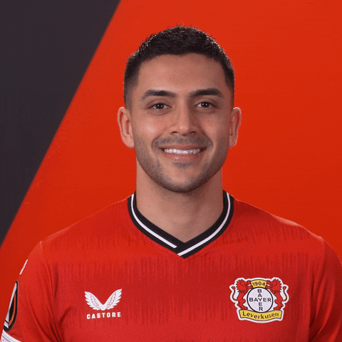 Call Me Smile GIF by Bayer 04 Leverkusen