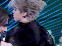 Turning Wen Junhui GIF