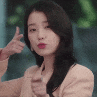 Iu 아이유 GIF