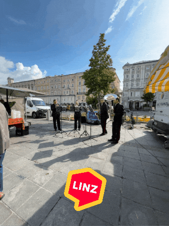 Musik Wow GIF by Linz News